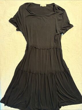 Black Tiered Short-Sleeve Midi Dress